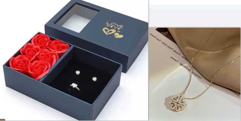Magnetic Folding Heart Chain